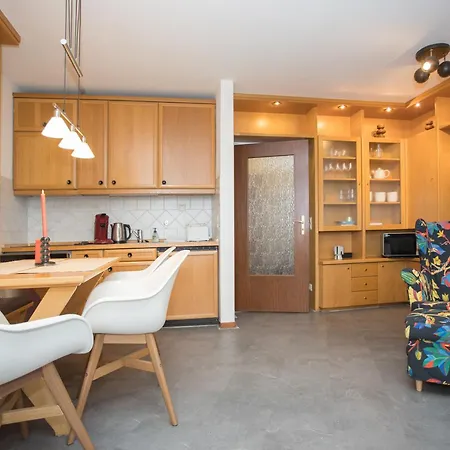 Welcome In - Gelegen Met Balkon - Heidestrasse 2