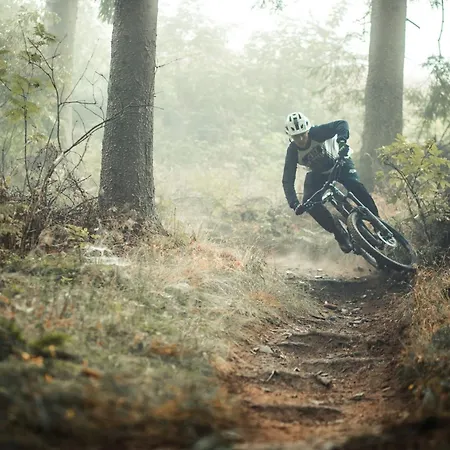 Welcome In - Gelegen Met Balkon - Heidestrasse 2