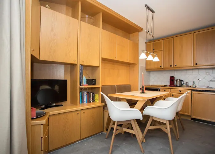 아파트 Welcome In - Gelegen Met Balkon - Heidestrasse 2