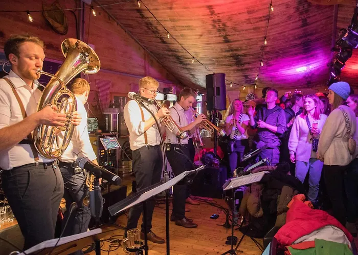 Welcome In - Gelegen Met Balkon - Heidestrasse 2 빈터베르크